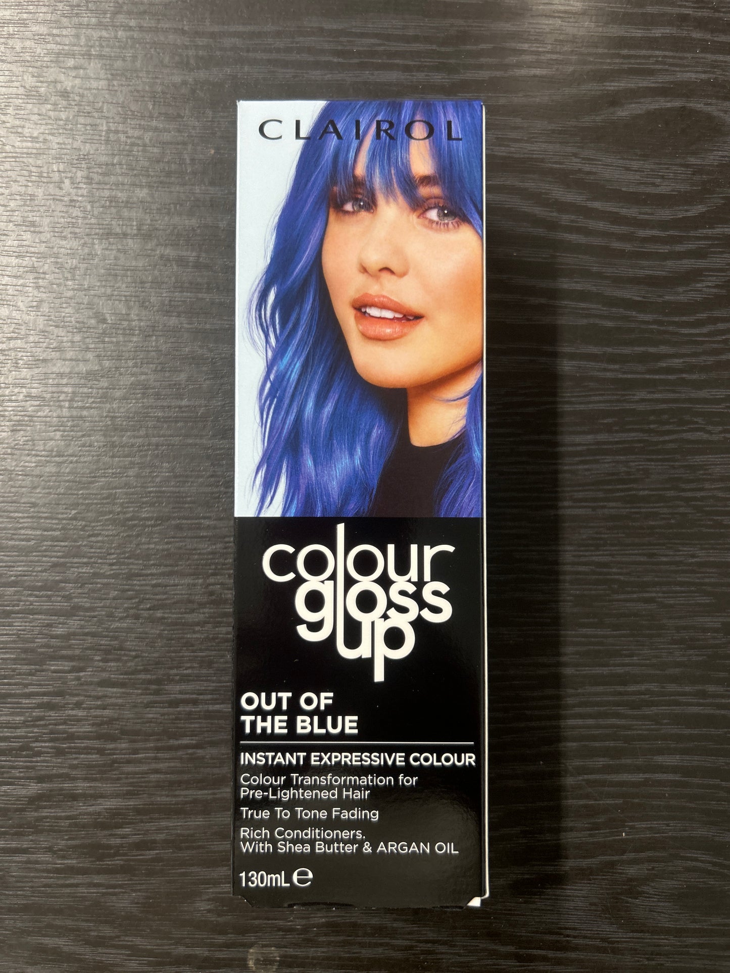 3x Clairol Colour Gloss Up Conditioner Out Of The Blue 130ml